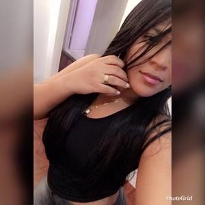 Meet your Posher, Yadira